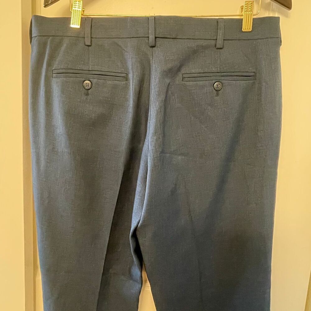 Van Heusen Traveler Men's Blue Dress Flat Front Straight Trousers Pant Size 34 - Picture 6 of 10